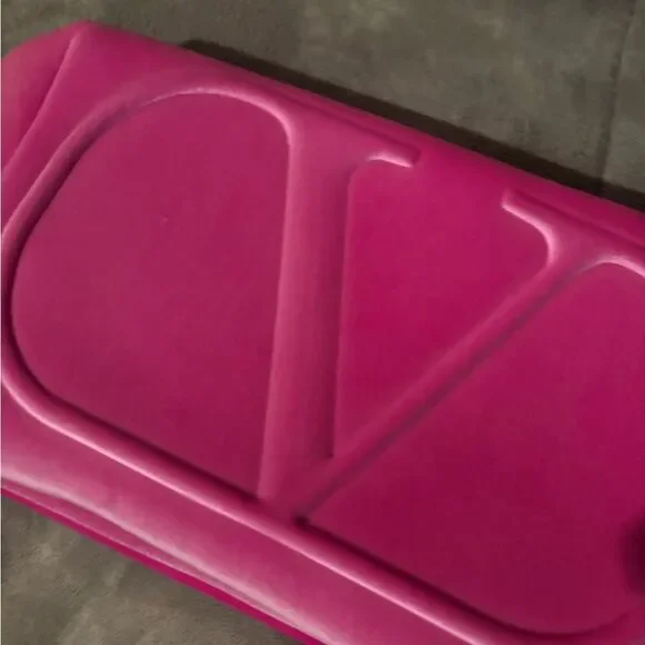 Valentino Fuchsia Wristlet Clutch - Picture 3 of 5
